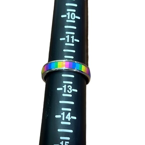 NWOT Size 12 Metallic silver titanium steel band with rainbow enamel - Picture 3 of 4